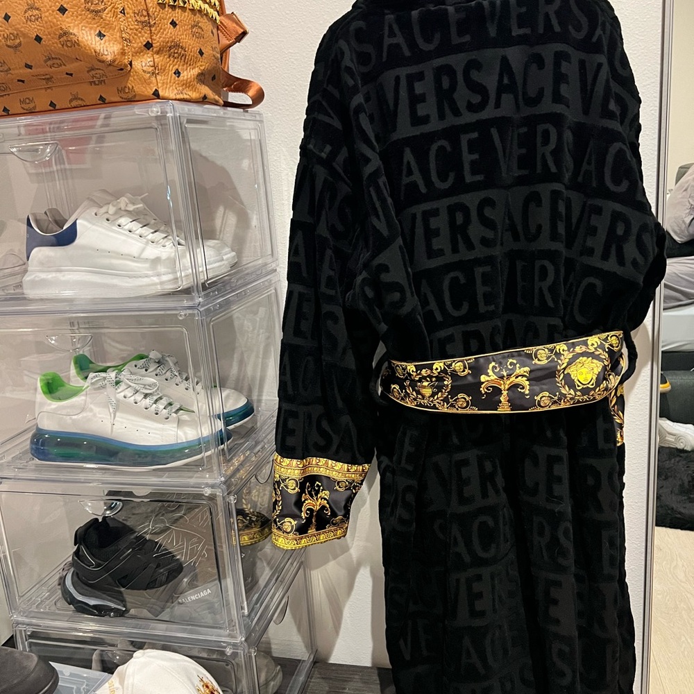 Versace Robe - Picture 3 of 3